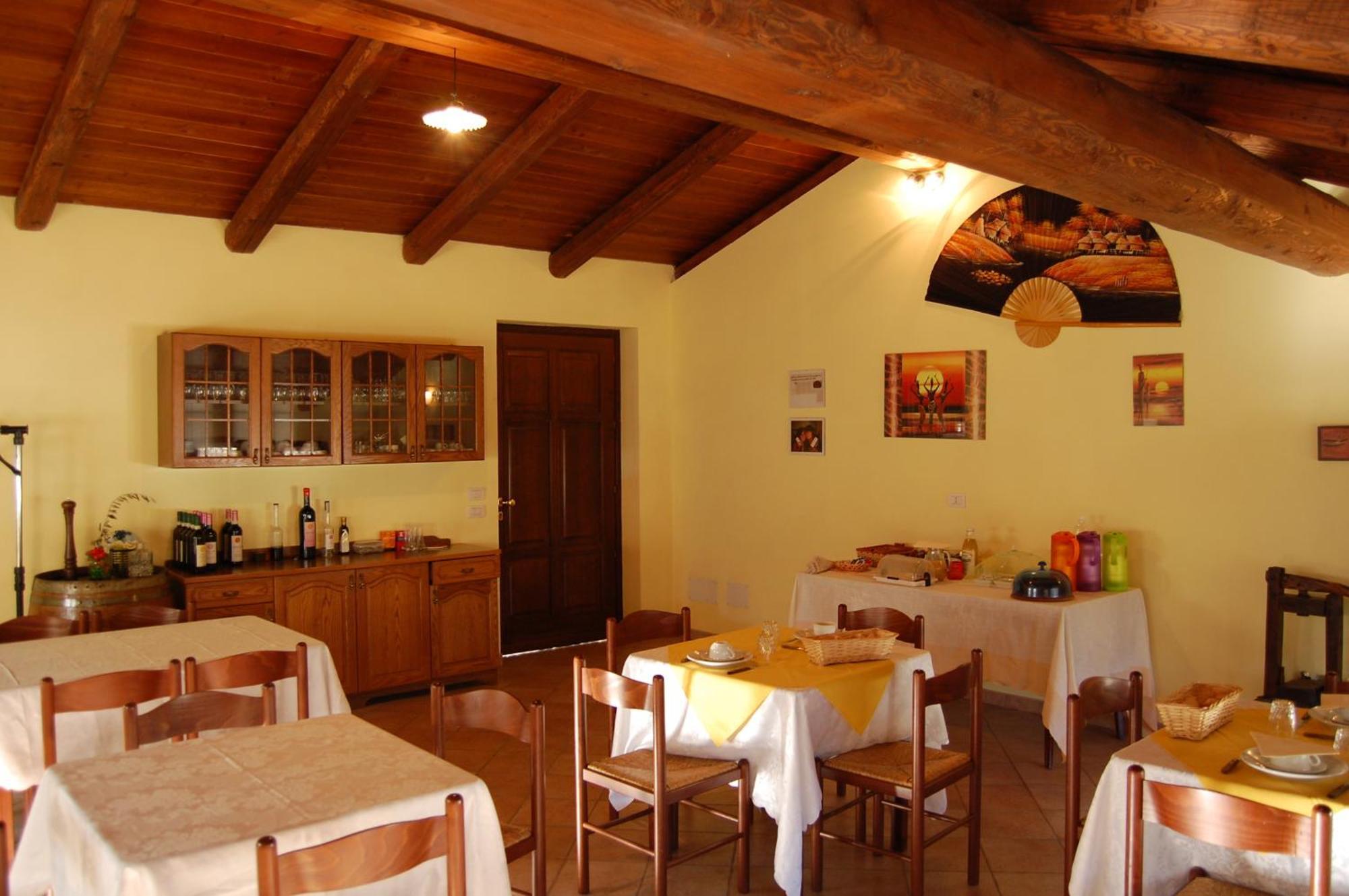 Agriturismo 'D Raine Montelupo Albese المظهر الخارجي الصورة